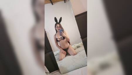 Conejita Sexy Con Plug Anal