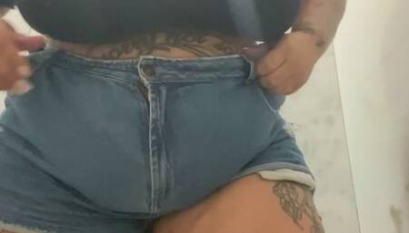 Gorda no Provador da loja ( Turbinada bbw)