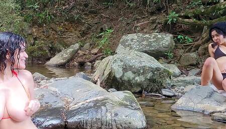 Exhibitionism in the woods, I get a cute girl to fuck