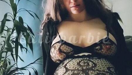 Vore lingerie, au lit