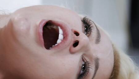Stunning blonde Cherry Kiss gets an intense orgasm with Rocket Powers