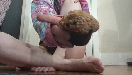 Verbal Humiliation Crush Fat Pig Muffin Beneath Feet