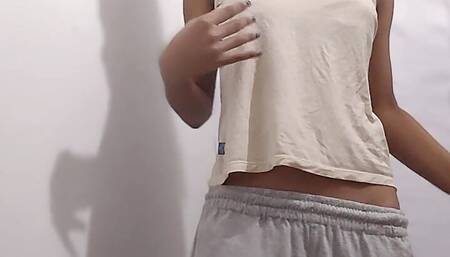 Desi sister in law sending nude to her Jija