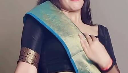 Desi indian hot bhabhi fucking with her stepbrother hardcore