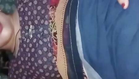 Newly married woman had sex with her husband for the first time and broke her seal