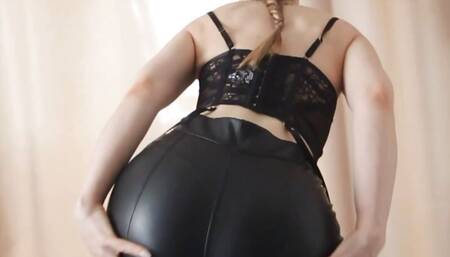 Sexy Housewife in Leather Let Me Epic Cum and Rub on Leather Pants