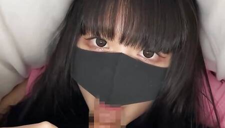 Age 19 cosplay nurse college girl took care of me and secretly pulled me out with her mouth.