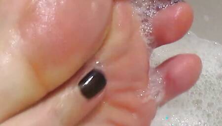Soft Legs and Lustful Toes Playing in the Water
