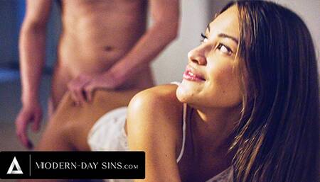MODERN-DAY SINS - She Caught Bestie's Creepy Stepbrother ! Gave Him What He Dreams Of