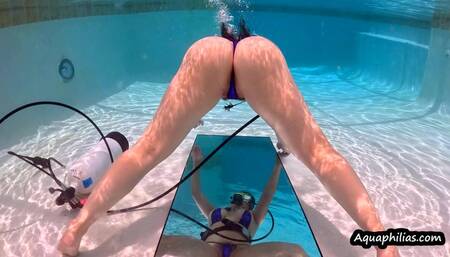 Aquaphilias- Gia Love- Plays with glass dildo UW on SCUBA Sex