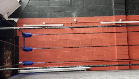 Stinkface, sparring and grappling