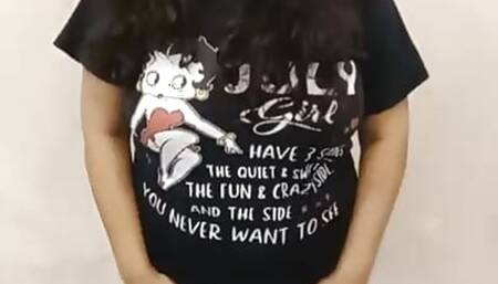 Pakistani Beautiful Girl Arooj Showing Big Boobs