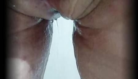 Bhabhi ko bathroom me chodaa