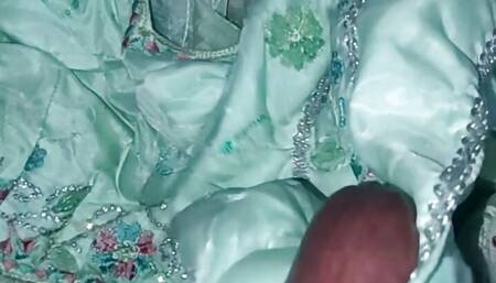 Satin silk handjob porn - Bhabhi saree handjob and cum (129)