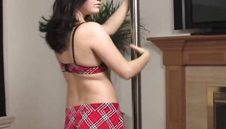 small workout on the pool pole after work