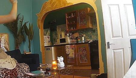 Lantaland - Hot babe looking sexy on a bodysuit while