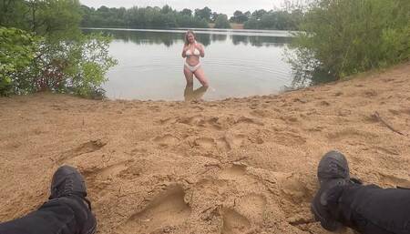 Outdoor Quickie at the Lake - Cum in My Face Please!