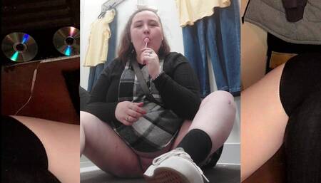 Lollipop insertion in changing room I GOT CAUGHT