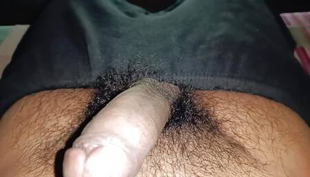 Seeing sister-in-law's pussy, he stood up fast