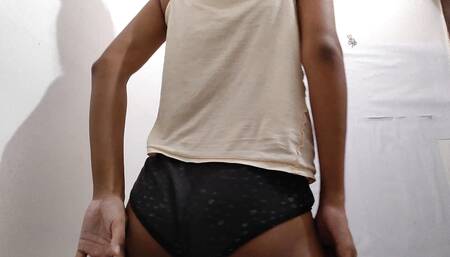 Dream girl hairy pussy show for lovers