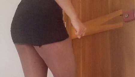 MATH TEACHER GIVES CLASSES AIMED AT HER REBELLIOUS STUDENT AND SHE MASTURBATES LOOKING AT THE RICH COCK OF HER STUDENT CAMILO!!