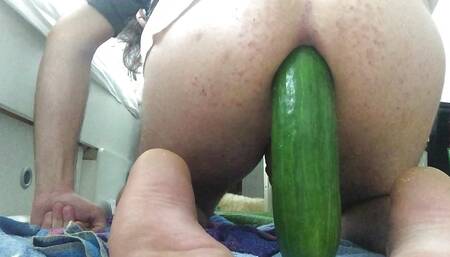 twink gets huge cucumber