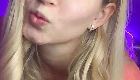 Beauty Masturbates with a Powerful Vibrator