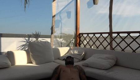 MISTRESS LILY DUPONT : SMOTHER WITH MY ASS AND FEET