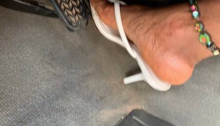 Car Trouble And NO ONE To Help