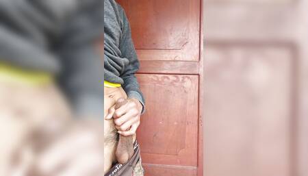 man masturbating and giving himself a good cumshot