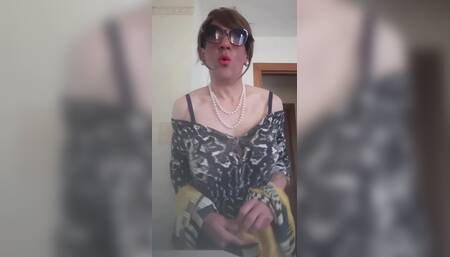 Chico Crossdresser Women's Tetona Vest