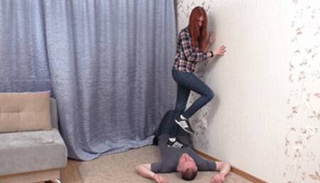 Red-haired beauty has fun with passive partner, vf1295x 1080p