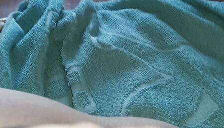 Our orgasms are getting louder and louder - Lesbian-candys