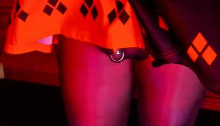 JOI - Batman vs Harley Quinn - foot fetish - a sissy roleplay story