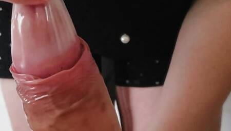 I EMPTY HIS BALLS INTO A CONDOM ????