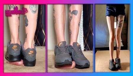 JFoxxx - Nike Air Max full weigth cock crush