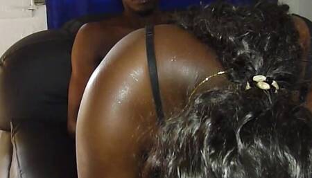 My babe loves it when I fuck her without condom