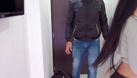Big ass teen with wet pussy gets fucked by a delivery man