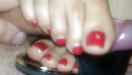 Perfect Shoejob with Lots of Cum on Beautiful Italian Wife