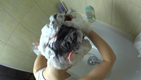 Hair - Dark Hair Wash A Lot Of Foam - HD 1920x1080