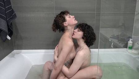 Two Horny Teens in Bathtub