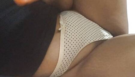 REAL HOME!! MY HUNGRY PUSSY EATING VEGETABLES