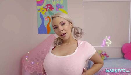 Lauren Pixie's Naughty Playtime