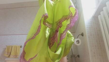 Step Mommy Must Look, Come See