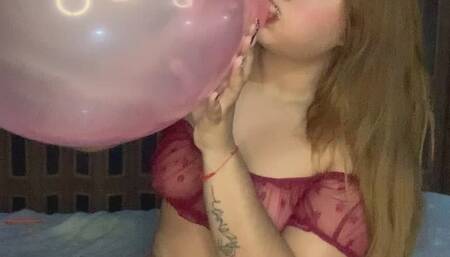 inflating and bouncing 22 inch balloons