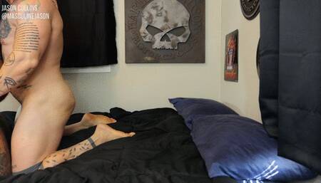 Bareback Bodybuilder Fucking with Davin Strong