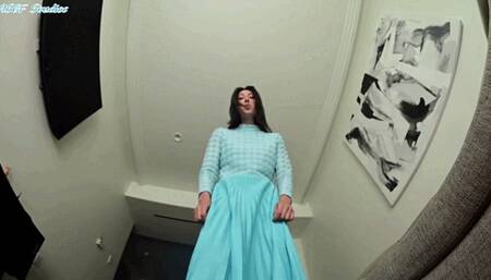 Princess Goblin Goddess won't allow puny things in her kingdom! - MOV