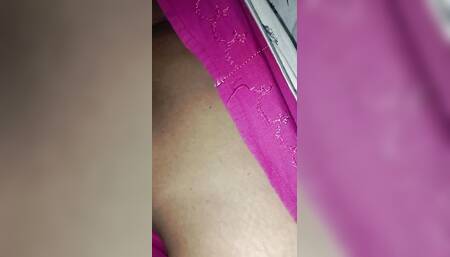 My Old Girlfriend Went Near Her and Then I Saw Her My Old Girlfriend Went Near Her and Applied Hot and Washed Her Finger