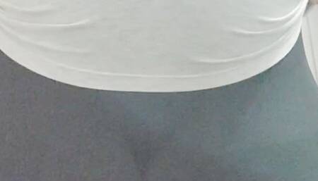 Showing off my pregnant belly and fingering my pussy