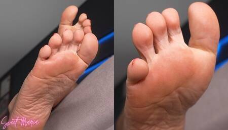 Foot fetish and burping ~ Sweet Maria